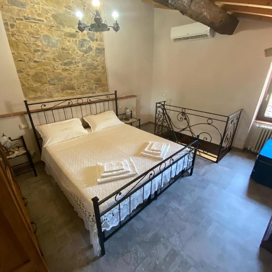 Casa Dell'Angelo Leilighet Castelnuovo Magra Eksteriør bilde